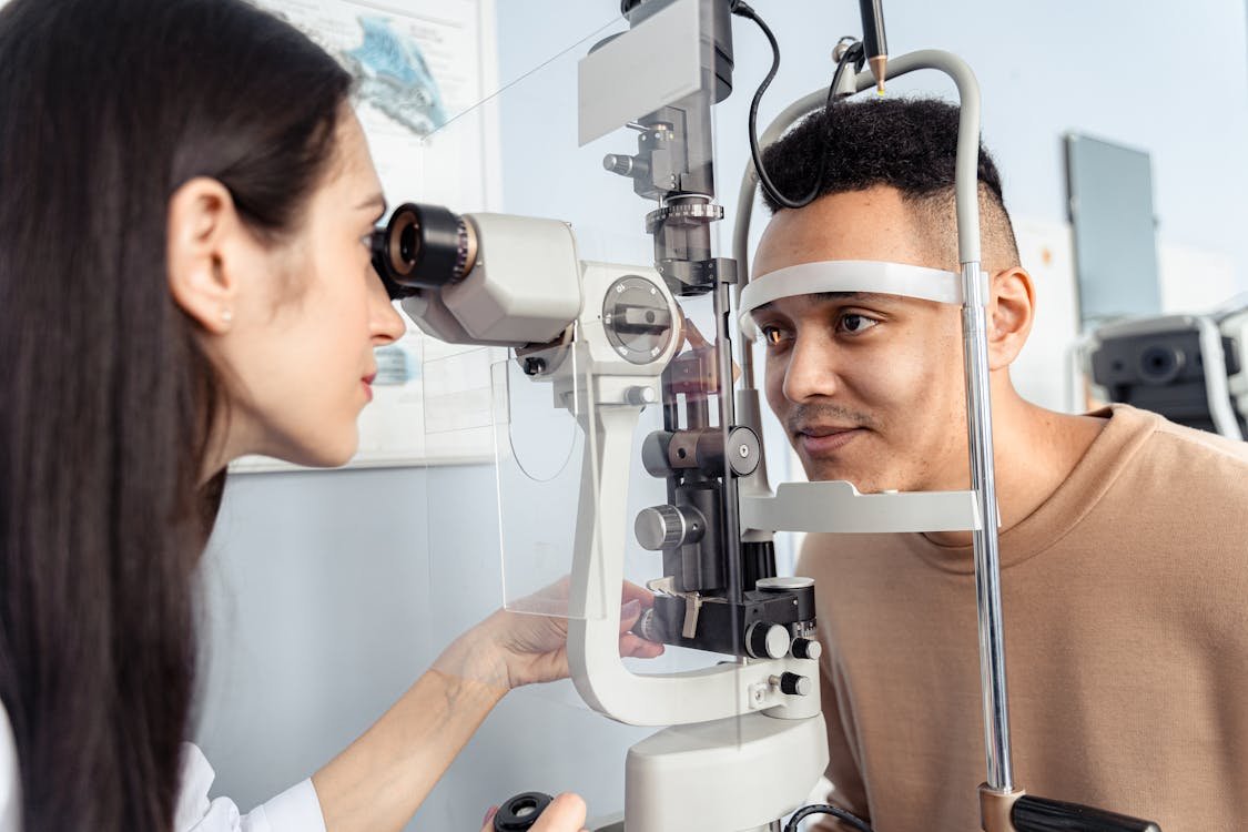 How to Set Up a Dry Eye Clinic in Your Independent Optician Practice