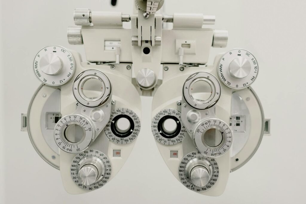 Optical Equipment Integration in UK Optician Practice Management Software: How to Compare PMS Connectivity in 2026