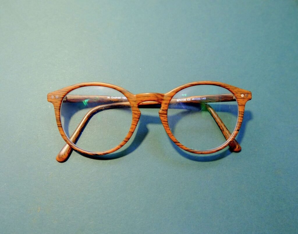 How to Cut Spectacle Remakes in Your Independent Optician Practice