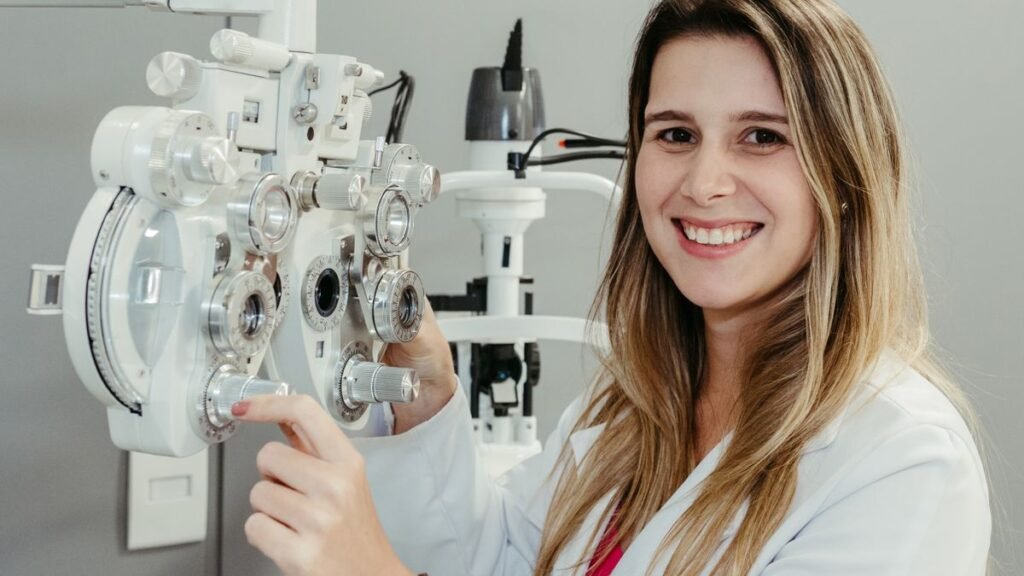 How UK Independent Opticians Can Cut GOS Claim Rejections and Get Paid Faster